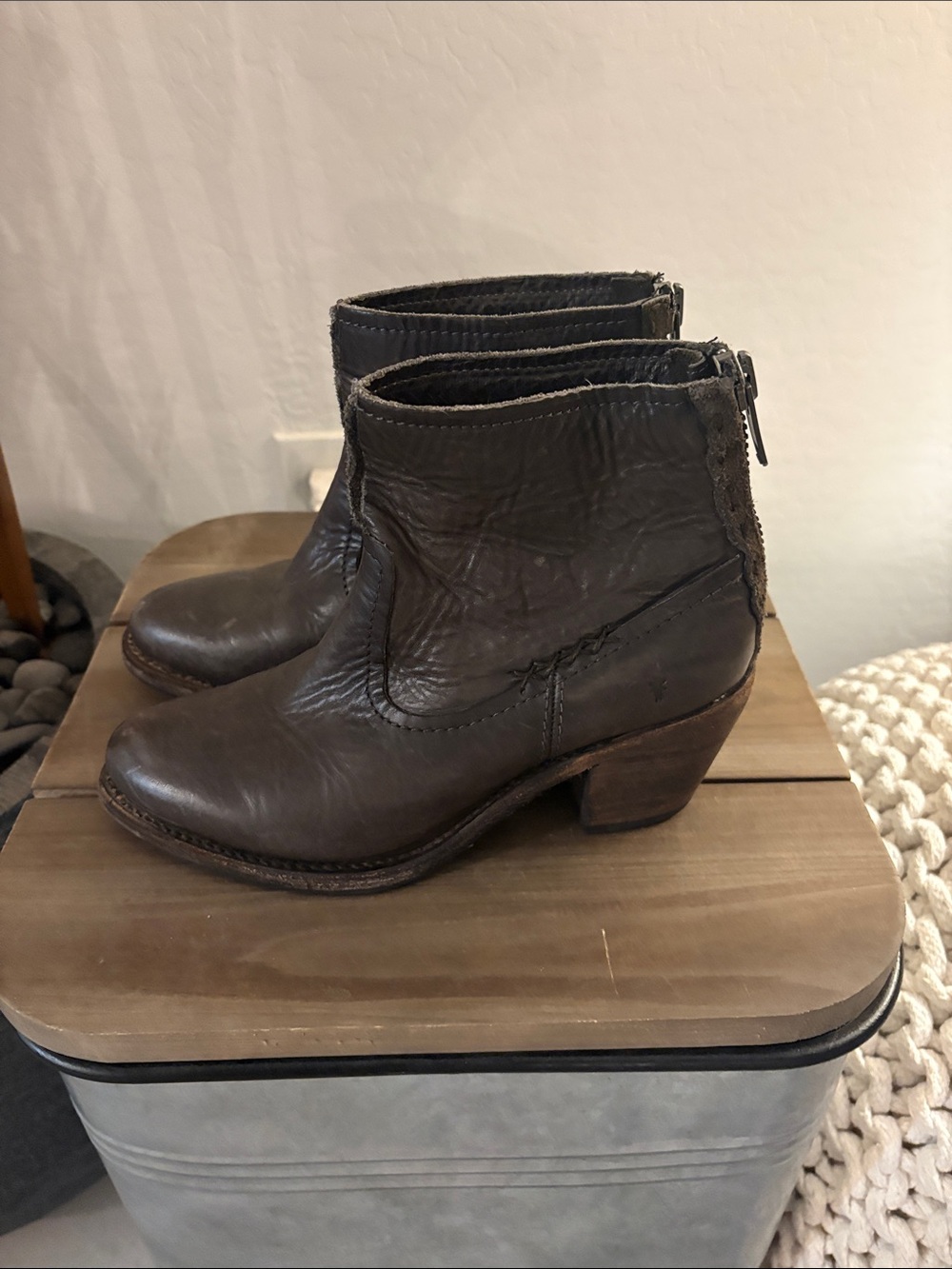 Frye Women’s Brown Leather Ankle Boots - Picture 2 of 4